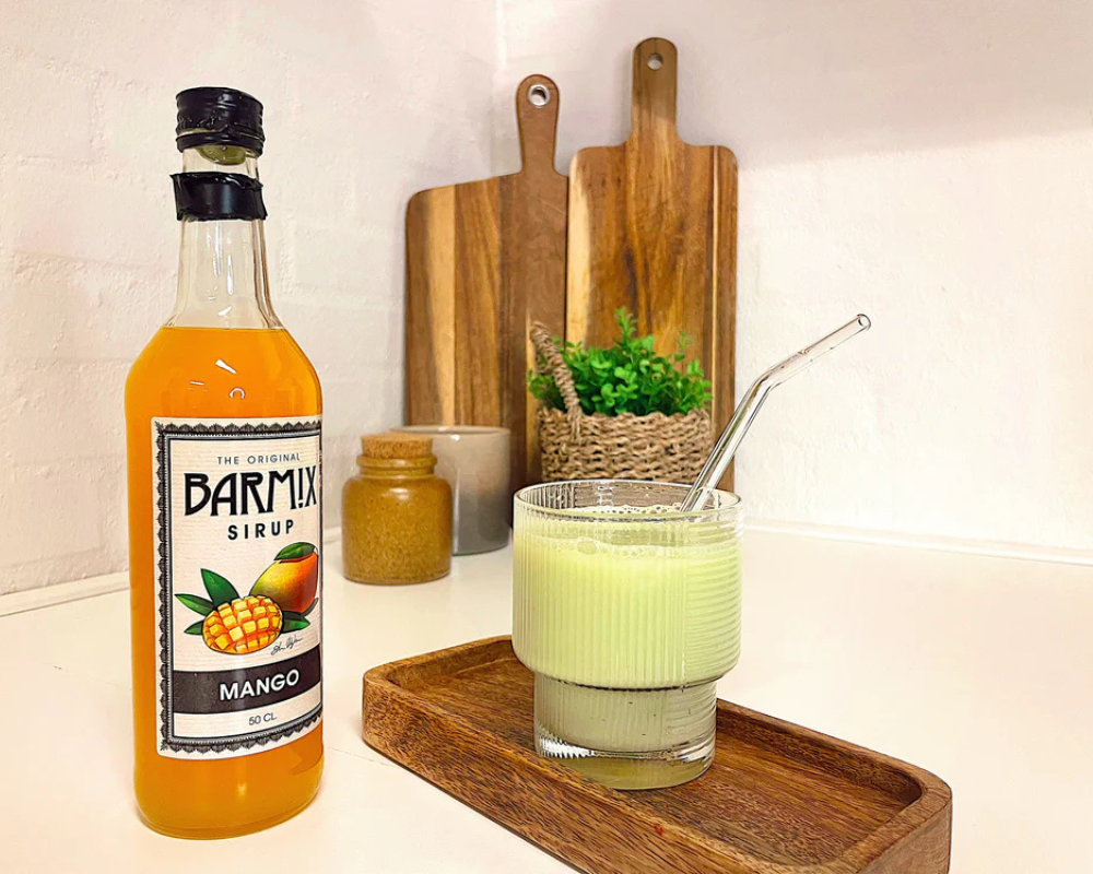 Mango Iced Matcha Latte – Samettinen, eksoottinen ja auringon kypsyttämä